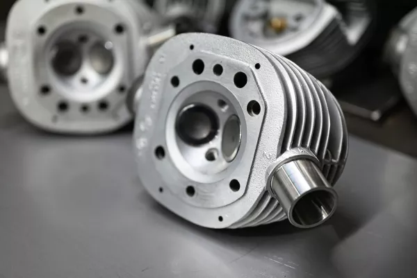 Schraubstutzen VA (Satz) für BMW R90S