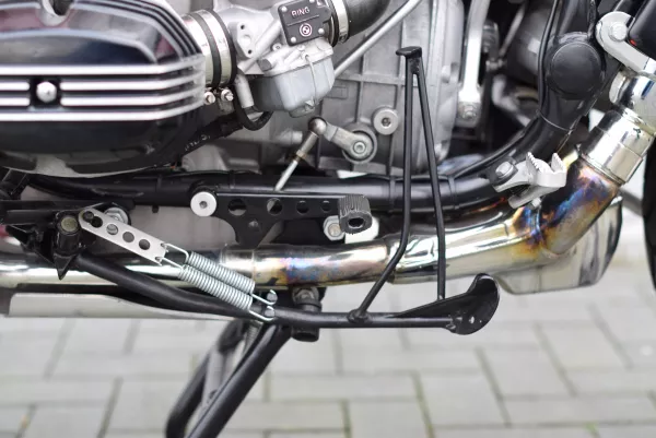 Seitenständer mit Ausleger im Tausch für BMW R100R Mystic