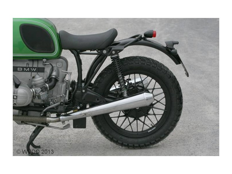 Das Rahmenheck wurden von uns korrigiert und neu zusammengeschweißt, die Kotflügelbefestigung korrigiert....