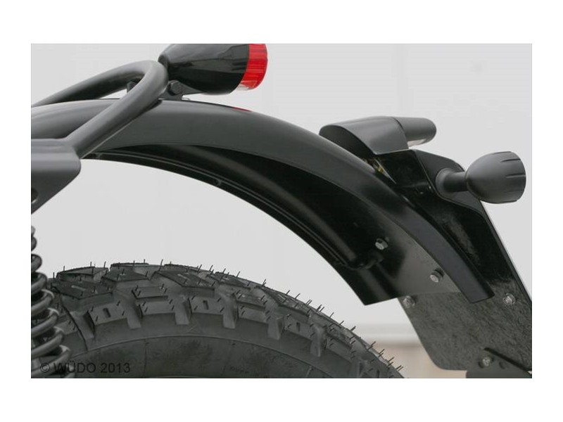 Kabelkanal unter dem Kotflügel