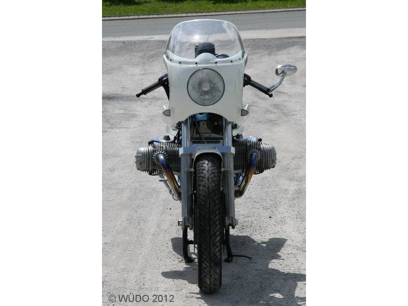 in mehreren Ansichten