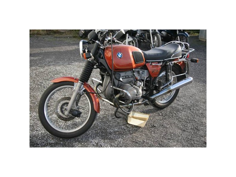 Motorrad Anlieferung, besichtigen, analysieren, dokumentieren